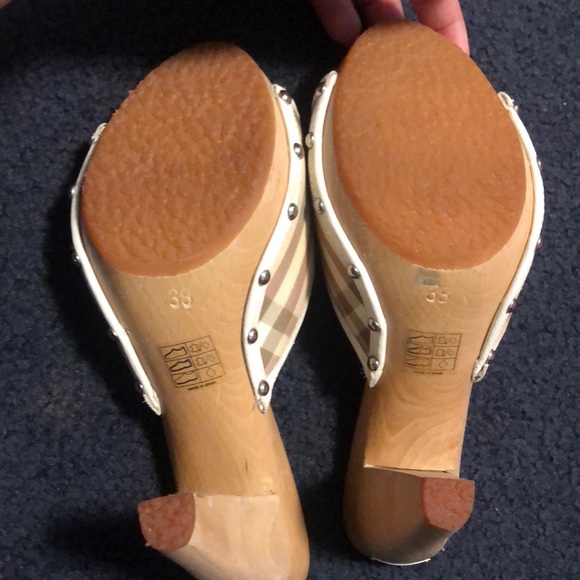Burberry sandals size 38 - Picture 2 of 6
